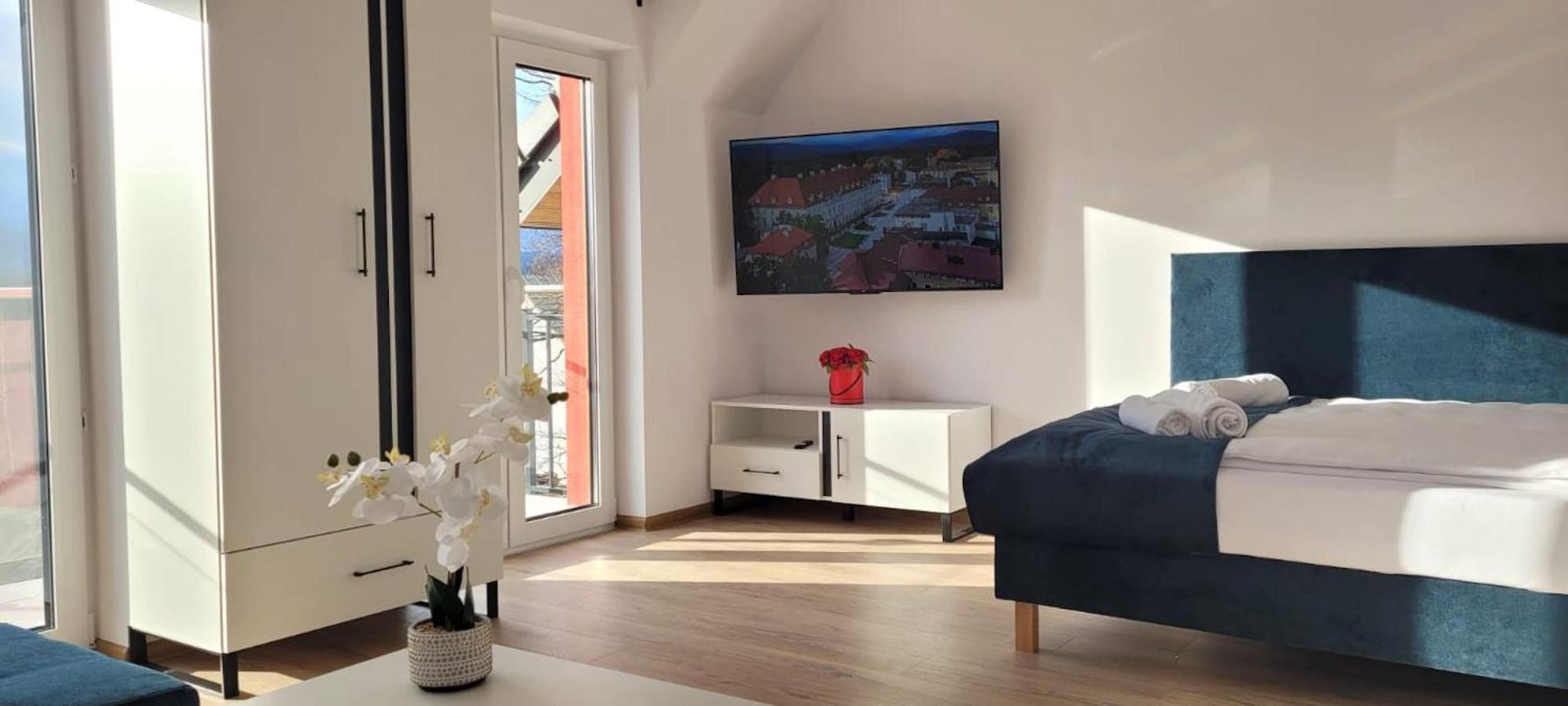 Kolorowe Cieplice - Apartamenty Z Widokiem Na Karkonosze Jelenia Góra Exterior foto